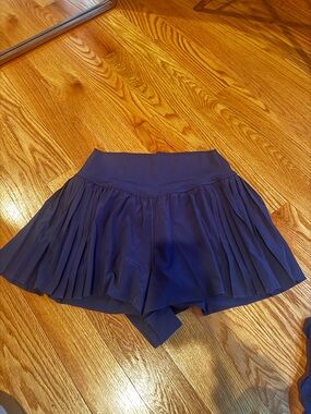 aerie Navy Pleated Shorts